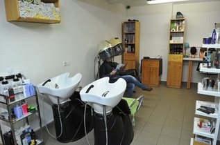 FRIZERSKI SALON SLAVKA, SLAVKA POGAČNIK S.P.