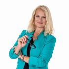 NOVI VAL, zdravje in lepota d.o.o. Predavanje: »Odnos do sebe: zakaj je zdrav podjetnik najboljša naložba za podjetje«